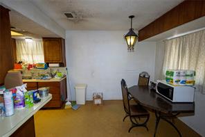 809 Lomo Street - Photo 15