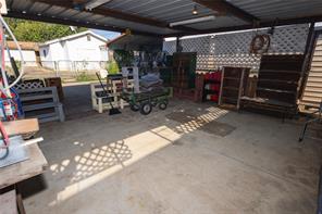 809 Lomo Street - Photo 6