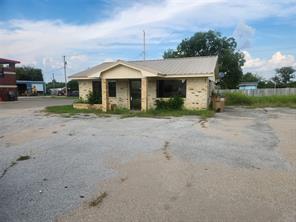 202 US Highway 69 N - Photo 2