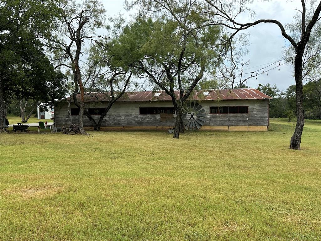 3739 CR 2160 - Photo 33