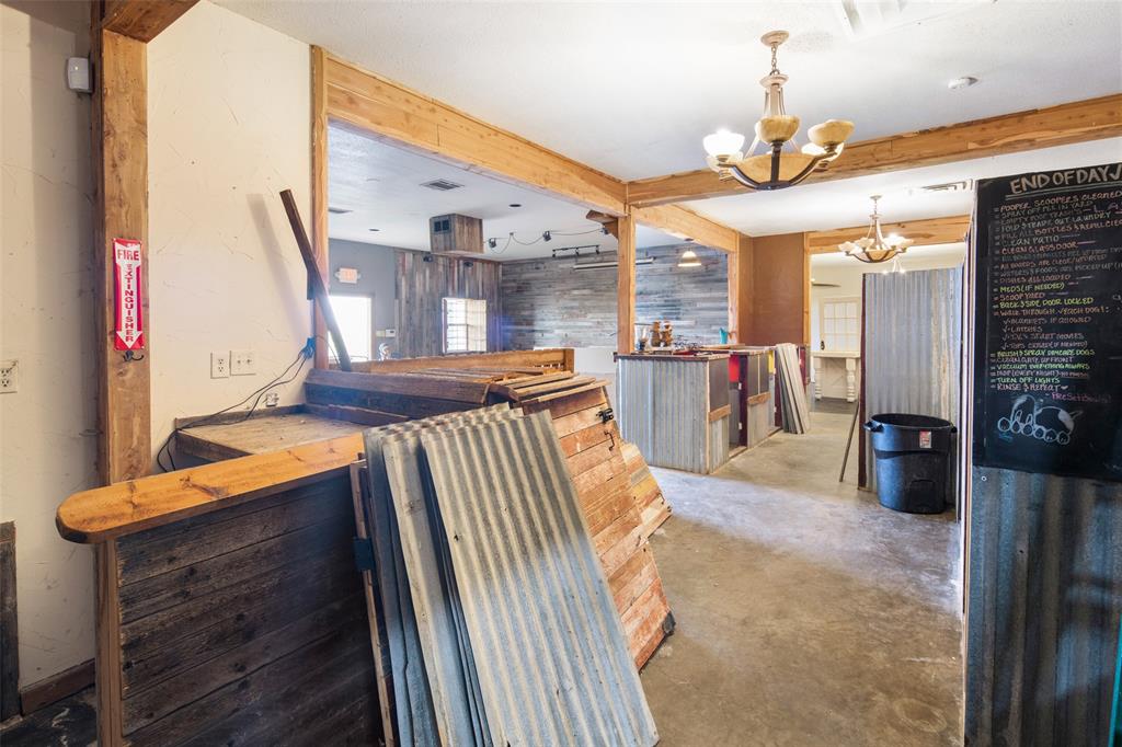 7504 Sam Rayburn Highway - Photo 12