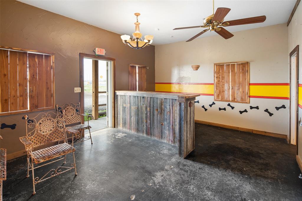 7504 Sam Rayburn Highway - Photo 24