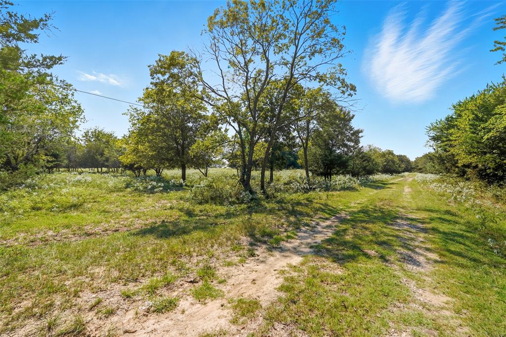 3855 County Road 3410 - Photo 11