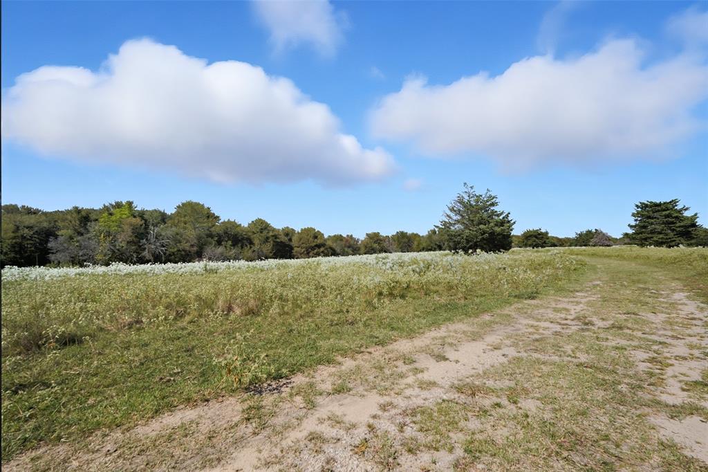 3855 County Road 3410 - Photo 26
