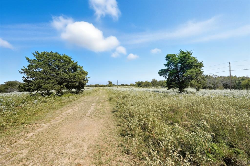 3855 County Road 3410 - Photo 27
