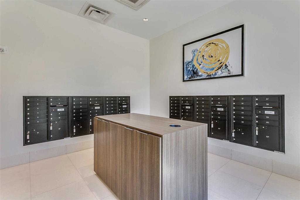 2800 Lakeside Parkway - Photo 8