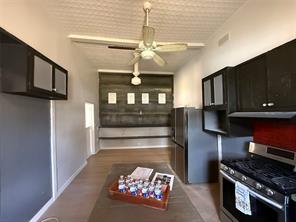 1210 Monroe Street - Photo 5