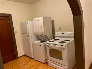302 W College Street - Photo 5