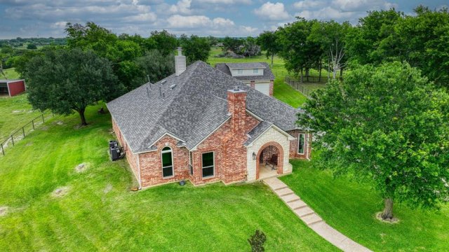 398 J O Junge Road