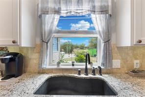 141 Eagle Point Cove - Photo 13