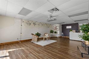 2710 Grant - Photo 11
