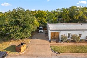 2710 Grant - Photo 34