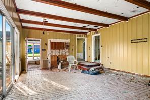 2928 Pine Avenue - Photo 14