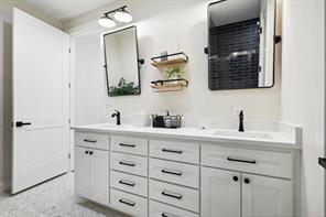413 Hoot Avenue - Photo 12