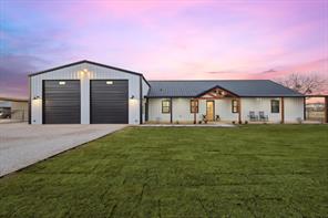 413 Hoot Avenue - Photo 2