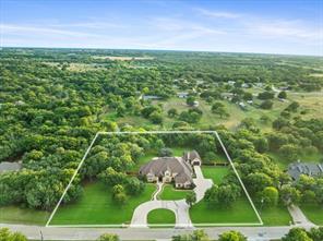 915 Timber Creek Drive - Photo 2