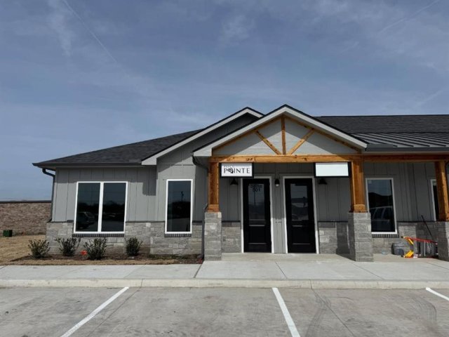 2200 Traders Road
