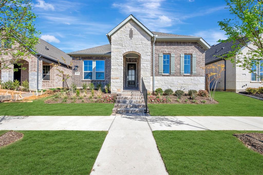 2075 Emerald Grove Drive - Photo 1