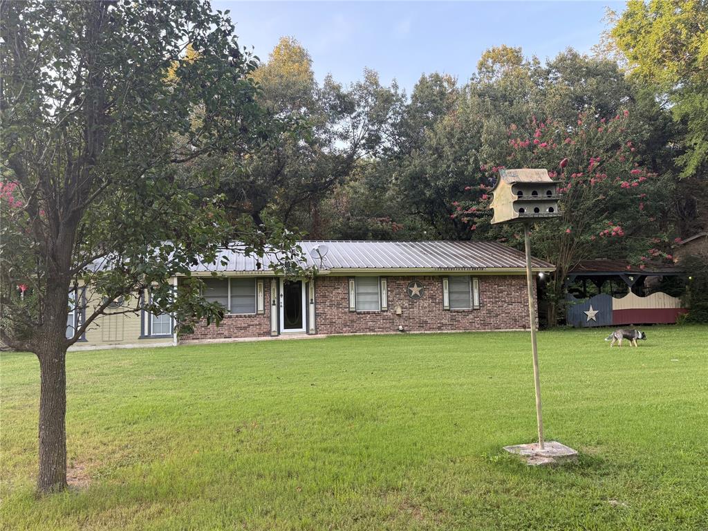 412 S Birch - Photo 1