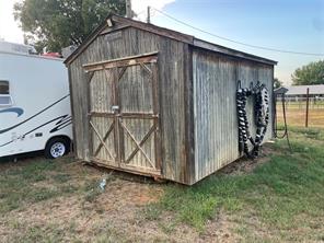 2502 US Highway 183 S - Photo 13