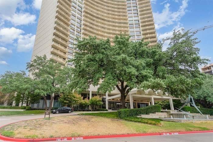 6211 W Northwest Highway - Photo 1