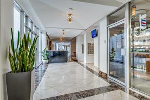 6211 W Northwest Highway - Photo 18