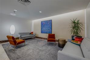 6211 W Northwest Highway - Photo 20