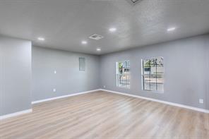768 ELMWOOD Drive - Photo 13