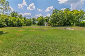 768 ELMWOOD Drive - Photo 22