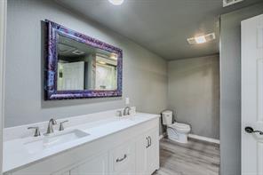 768 ELMWOOD Drive - Photo 8