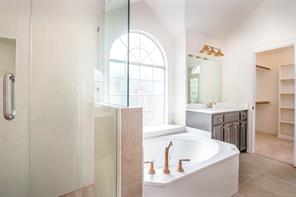 13347 Lincolnshire Lane - Photo 31