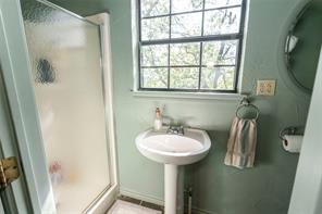698 Storey Road - Photo 30