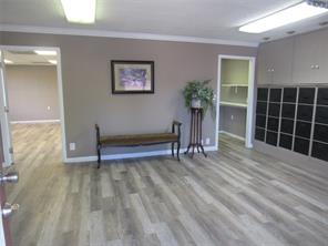 1802 N Center Street - Photo 8