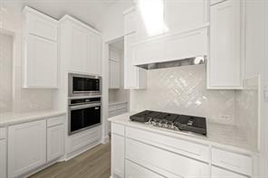 402 Crestview Drive - Photo 12
