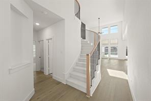 402 Crestview Drive - Photo 15