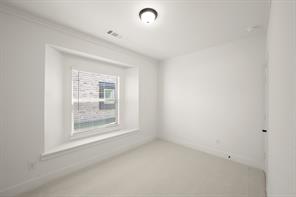 402 Crestview Drive - Photo 18