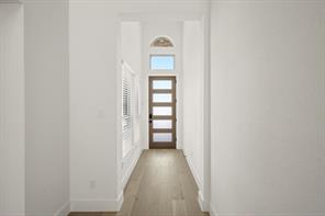 402 Crestview Drive - Photo 6