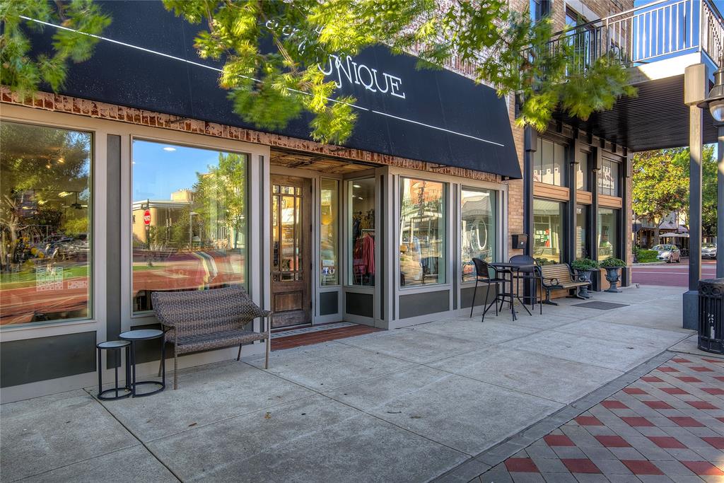 124 Main Street - Photo 2