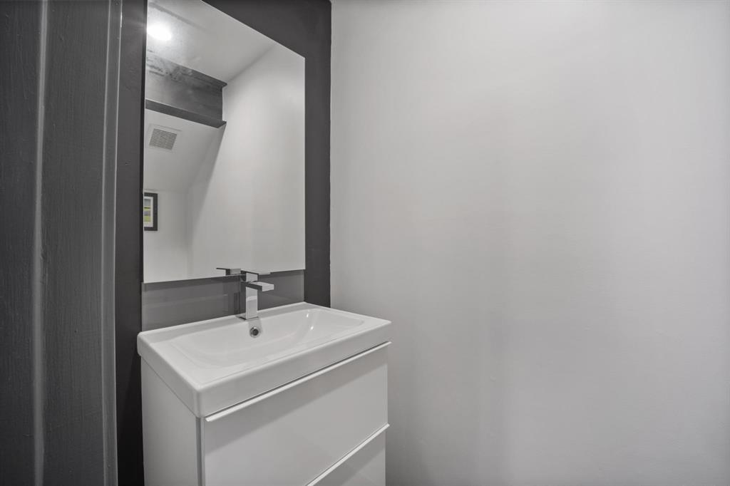 4134 Travis Street - Photo 15