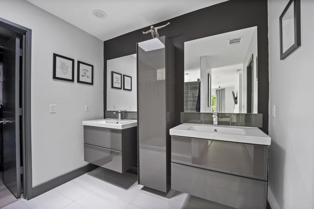 4134 Travis Street - Photo 22