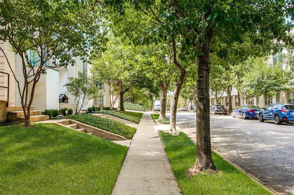 4134 Travis Street - Photo 4