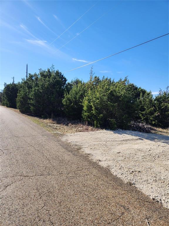 1005 Overhill Drive - Photo 18