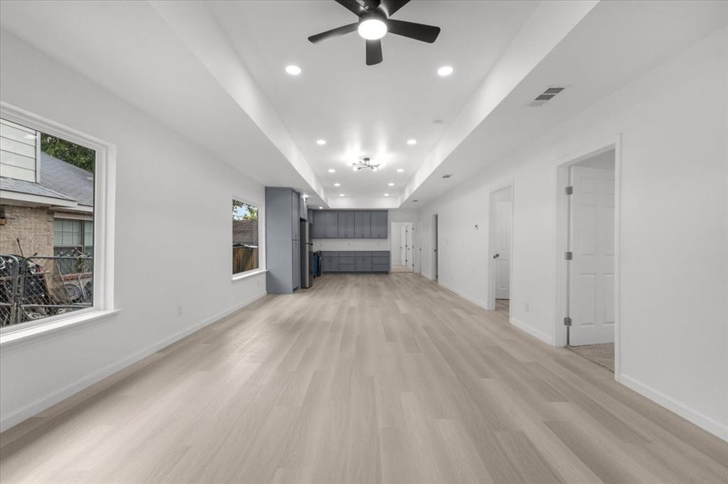 818 Hollywood Avenue - Photo 6