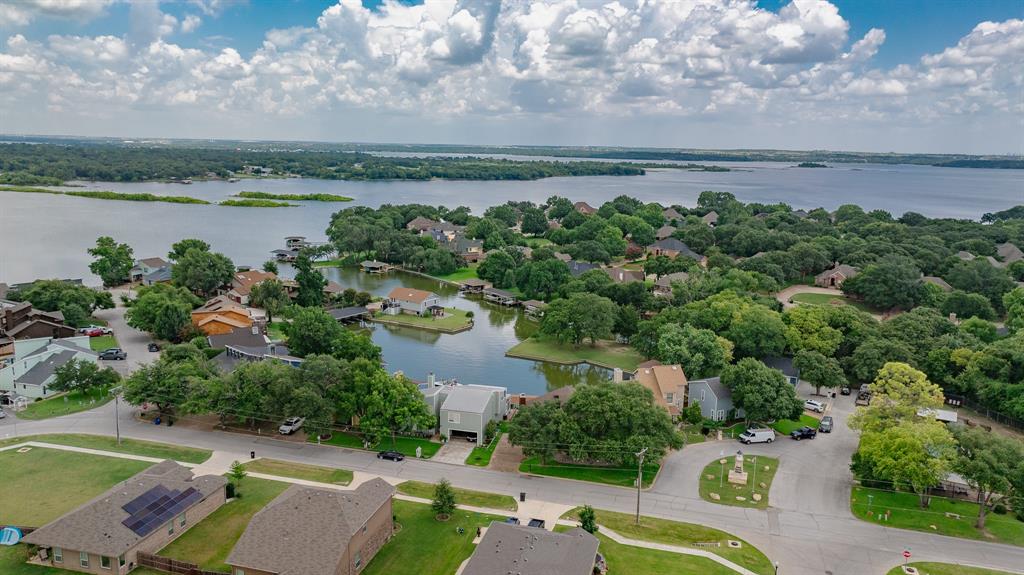 504 Harbor Drive S - Photo 22