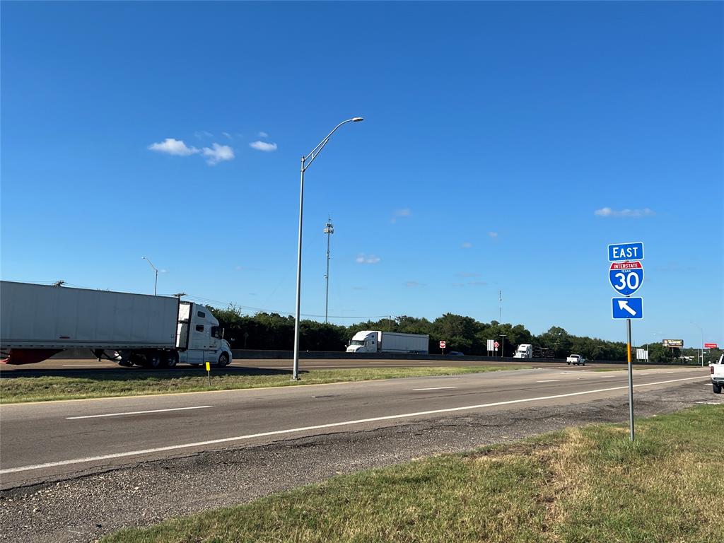 1300 E Shannon Road - Photo 1