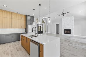 1019 Glenoaks Drive - Photo 11