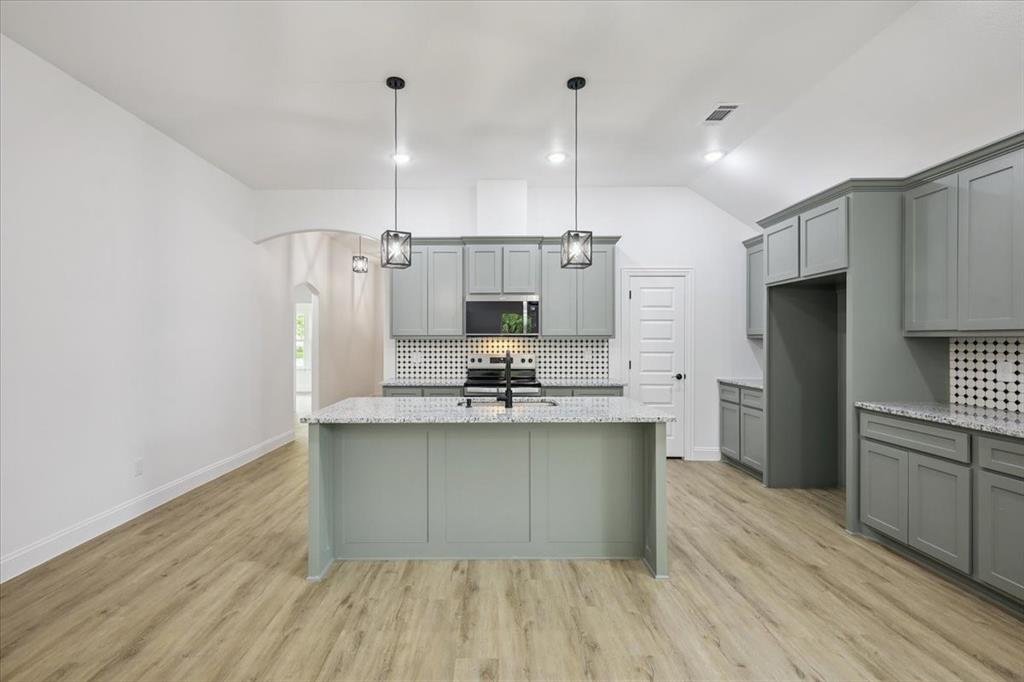 111 N Oak Street - Photo 9