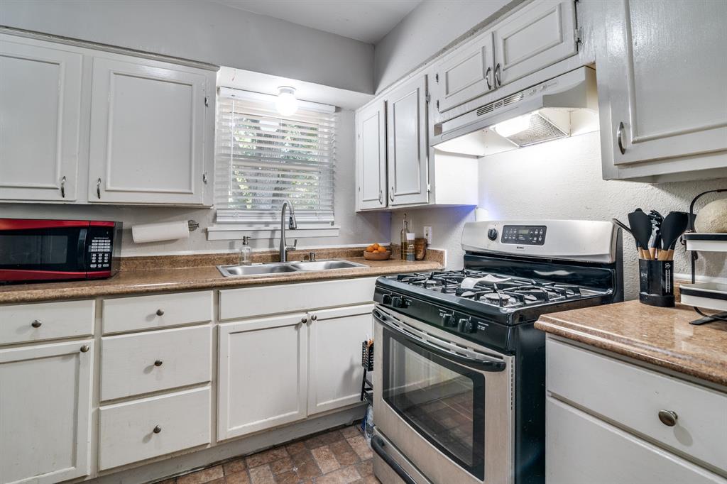 1309 Woodcrest Drive - Photo 6