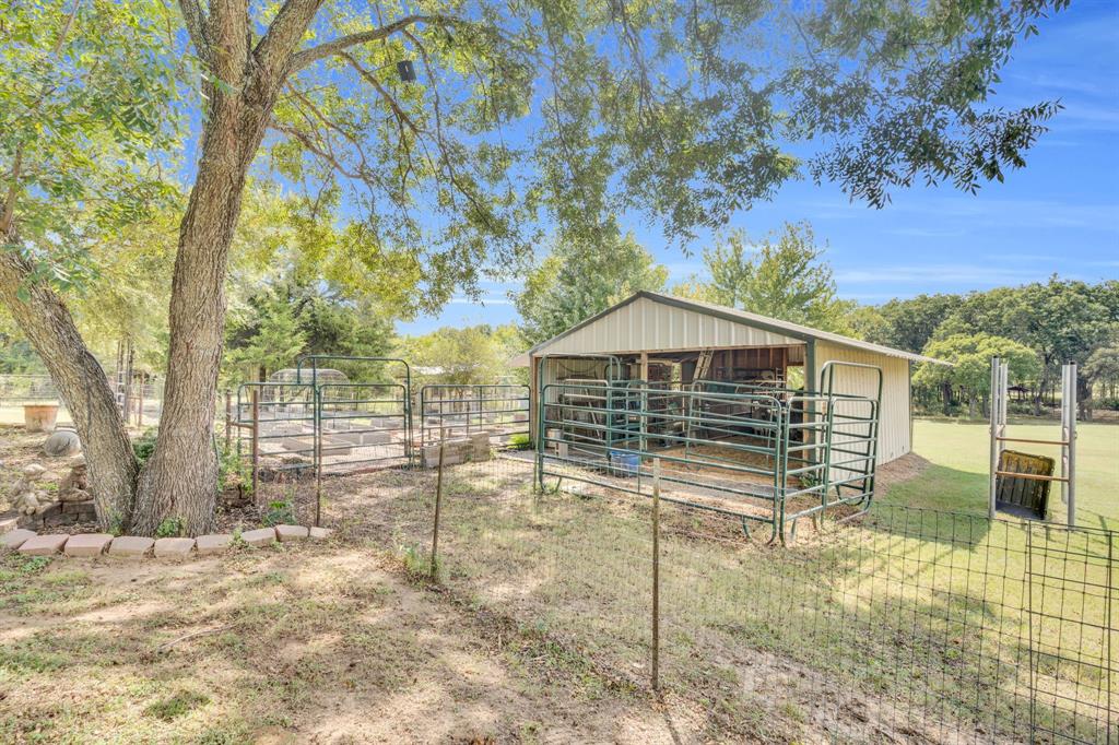 490 James Road - Photo 32
