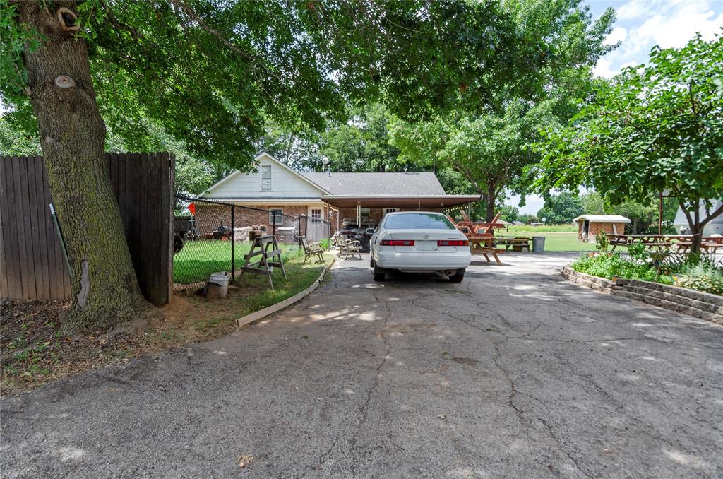 102 N Mesquite Street - Photo 5